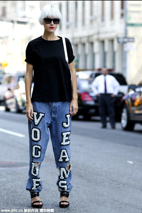 Mốt quần jeans chắp vá dành cho các tín đồ bụi