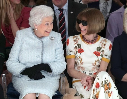Hàng ghế đầu london fashion week với sự xuất hiện của nữ hoàng anh 