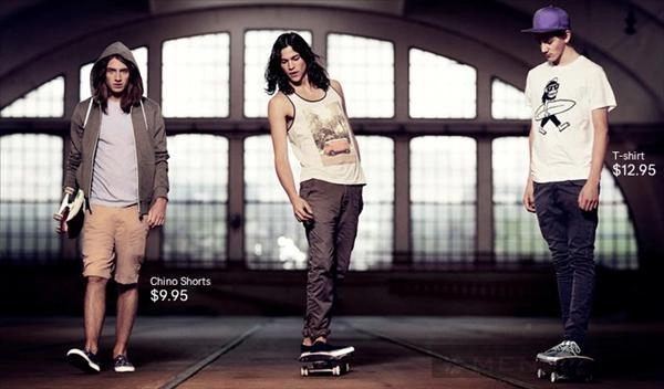 Style trang phục đi biển và thời trang trượt ván mạnh mẽ