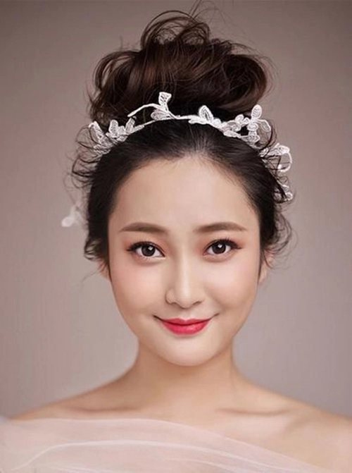Tóc cô dâu đẹp cho nàng khuôn mặt tròn lộng lẫy nhất