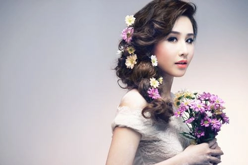 Tóc cô dâu đẹp cho nàng khuôn mặt tròn lộng lẫy nhất