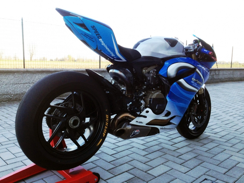 Ducati 1199 panigale biển xanh vẫy gọi các biker