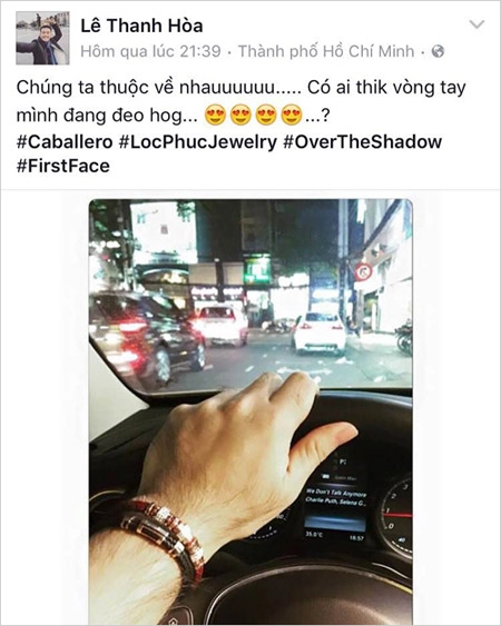 Helly tống lăng xê phụ kiện vòng tay nam tính