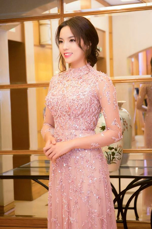 Cuộc sống sang chảnh của hh kỳ duyên