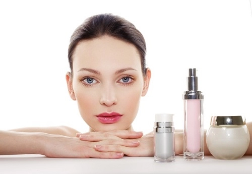 Giật mình vì lý do gây da bóng dầu