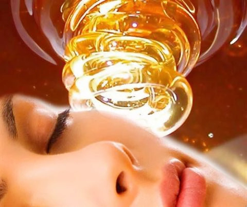 Làm đẹp da mặt tự nhiên bằng mật ong lên men chị em nên biết