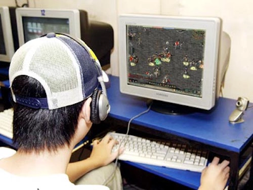 Người nghiện game có thể bị đãng trí bạn cần lưu ý