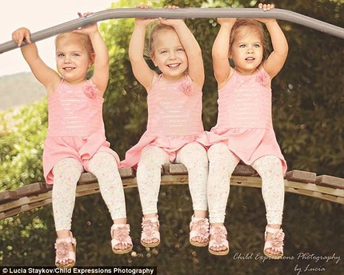 3 bé gái cùng trứng đẹp như thiên thần dưới ống kính