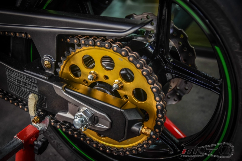 Chiến binh đường phố kawasaki z800 độ