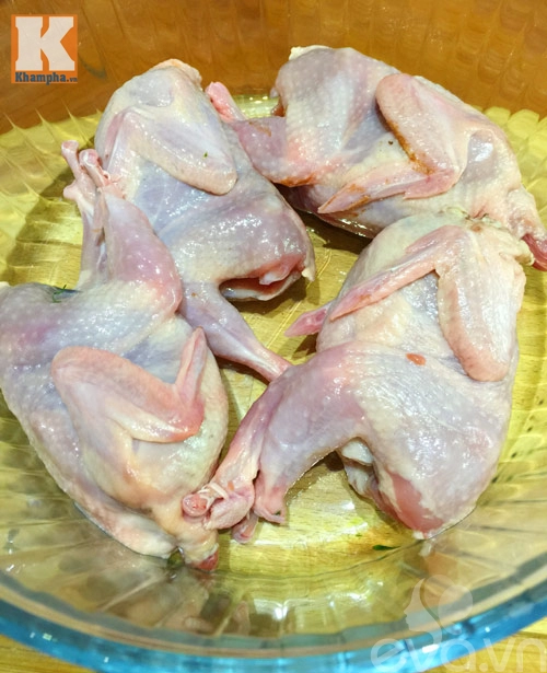 Chim cút bỏ lò ngon quá xá