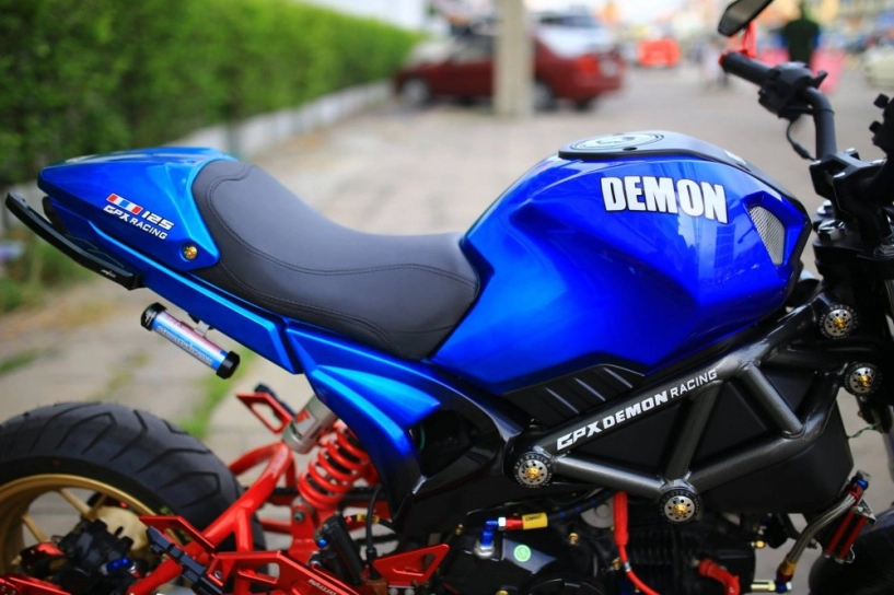 Ducati mini độ phong cách cùng dàn đồ chơi kiểng cá tính