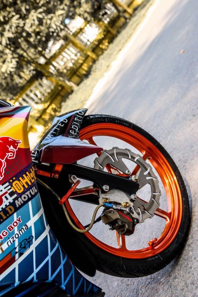 Exciter 135 độ nổi bật với phiên bản redbull