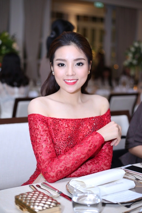 Hh kỳ duyên bất ngờ hội ngộ huyền my