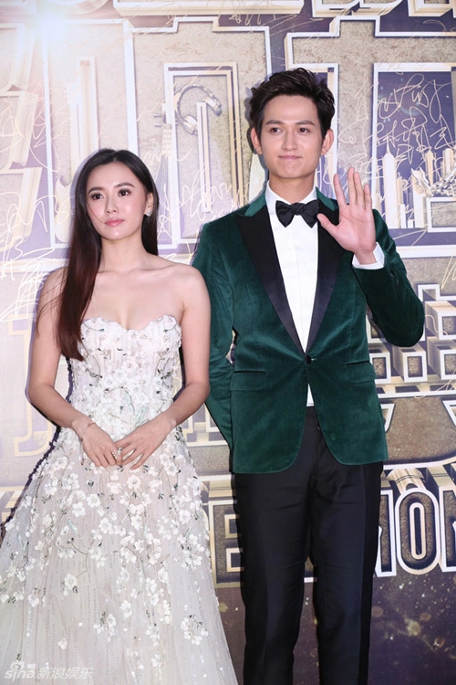 Kim hee sun gợi cảm bất ngờ trên thảm đỏ hút hồn