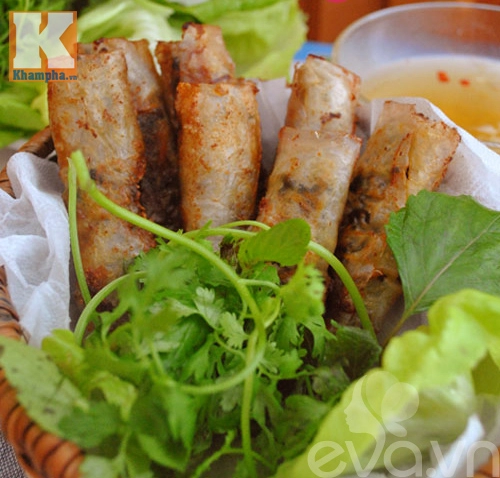 Mẹo rán nem giòn ngon vàng ruộm cho gia đình