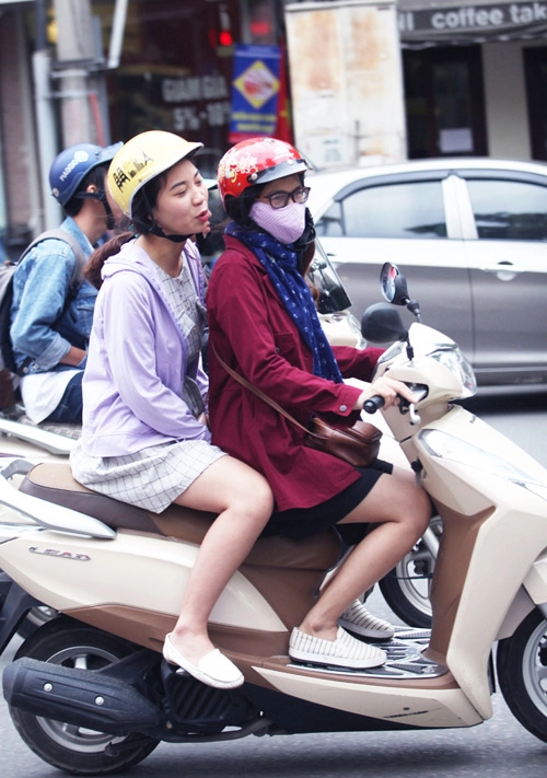 Thiếu nữ hà nội ngày gió mùa về