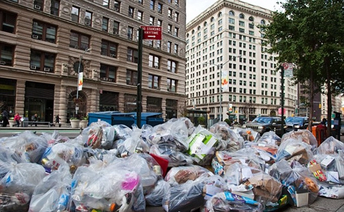 New york đầy bọc rác bẩn