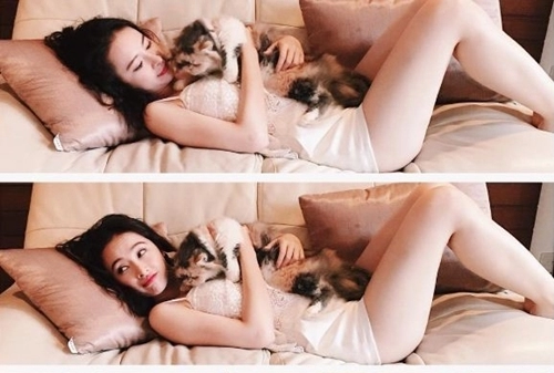 Angela phương trinh ở nhà rất kiệm vải