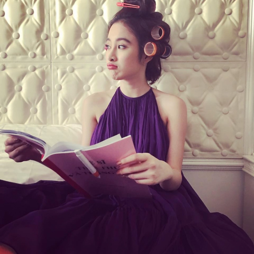 Angela phương trinh ở nhà rất kiệm vải
