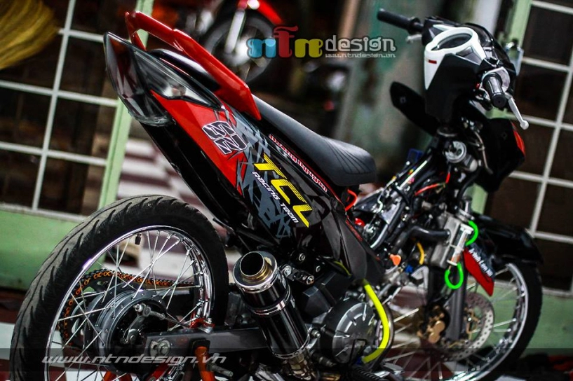 Bst ảnh nghệ thuật của con exciter 135 độ