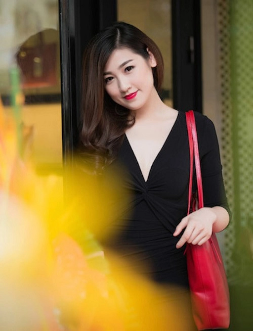 Mỹ nhân da trắng môi đỏ đáng ghen tỵ dương tú anh