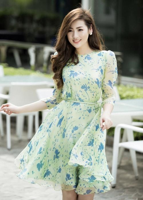 Tú anh gợi ý chọn váy đầm tôn dáng che khuyết điểm