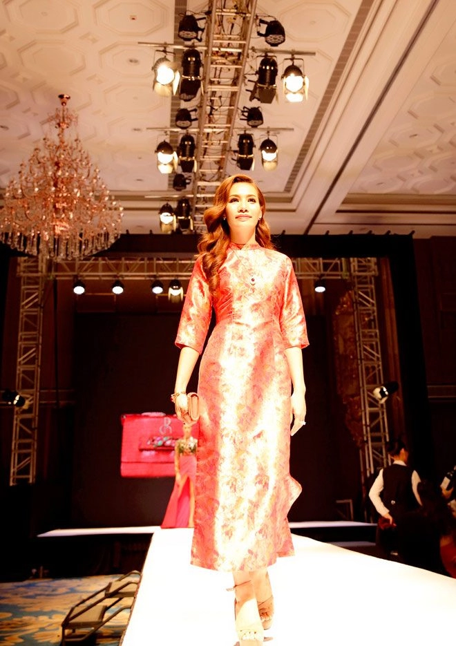 2 ms universe business tái ngộ diễn viên trần bảo sơn