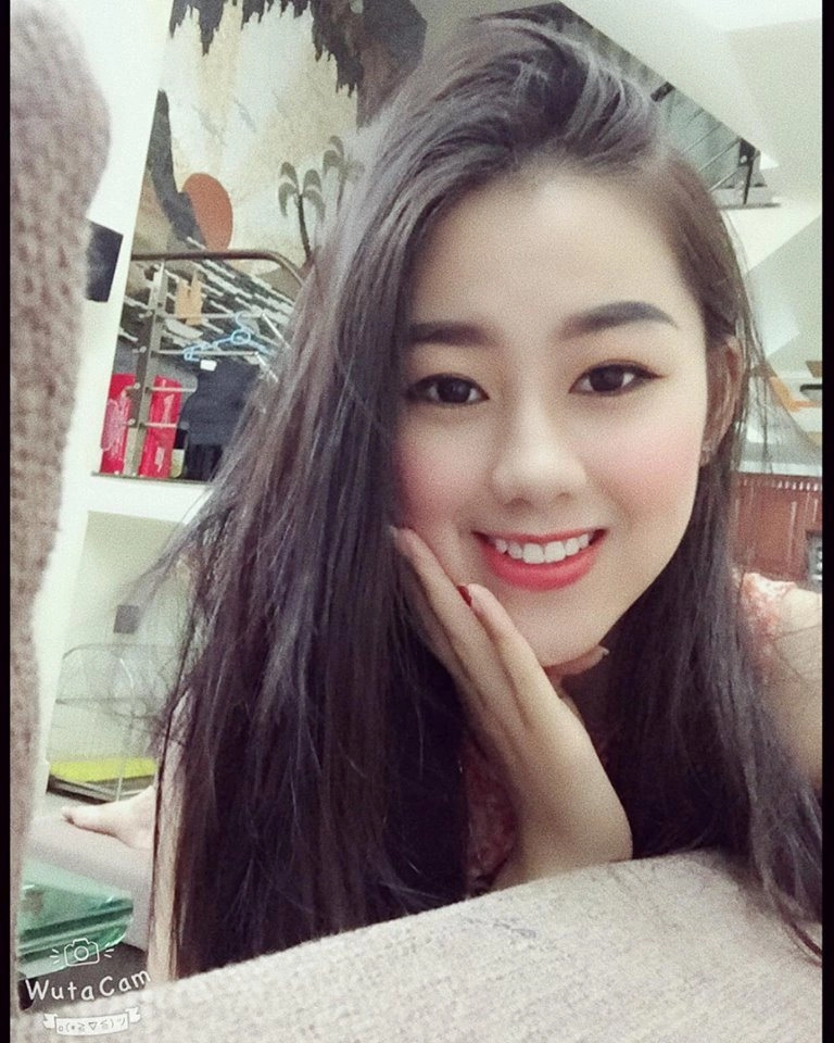 Á khôi xinh đẹp đh văn hóa hà nội ngàn người theo dõi