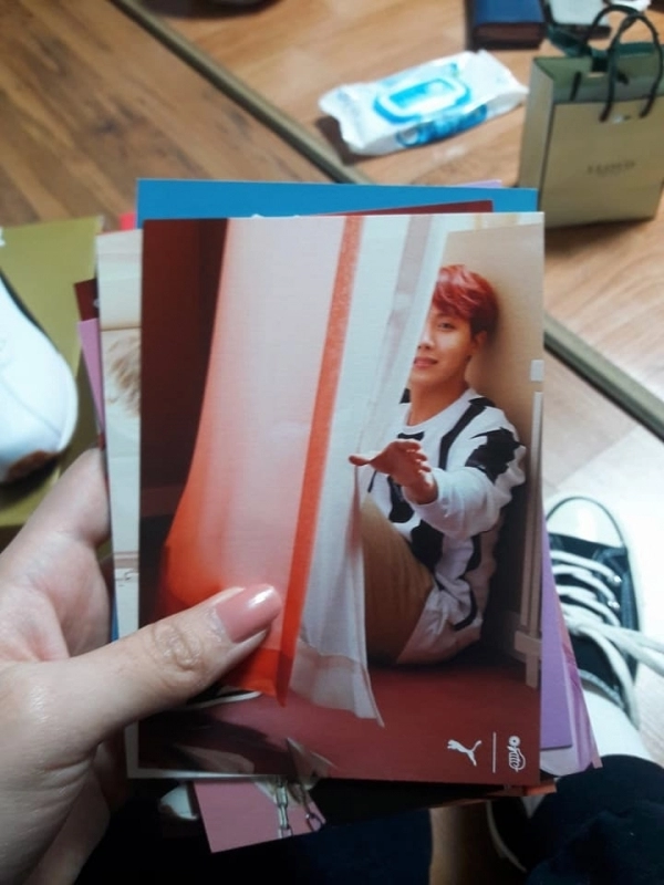 Army đổ xô mua giày do bts quảng cáo