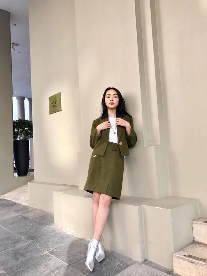 Châu bùi mặc đồ lại chất như nước cất