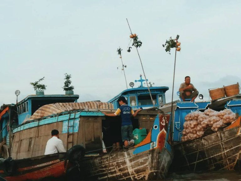 Chợ nổi cái răng- cần thơ địa điểm du lịch hấp dẫn