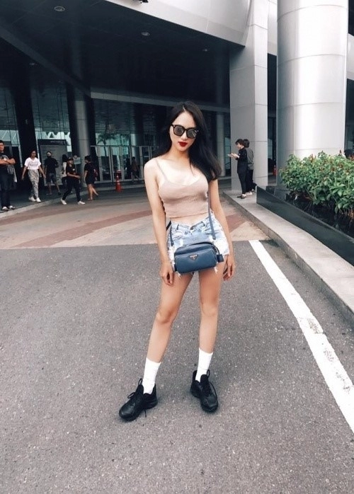 Cùng soi khối tài sản đồ hiệu khổng lồ mà hương giang sở hữu