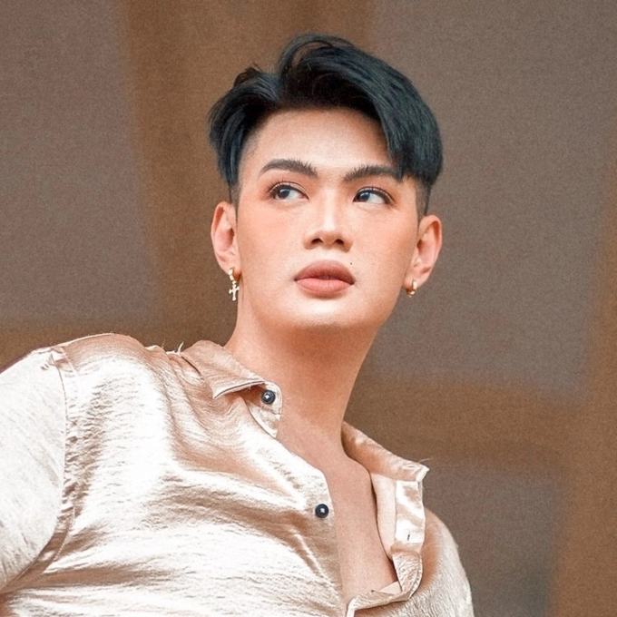 Đào bá lộc mới là ngôi sao có đôi môi gợi cảm nhất showbiz việt