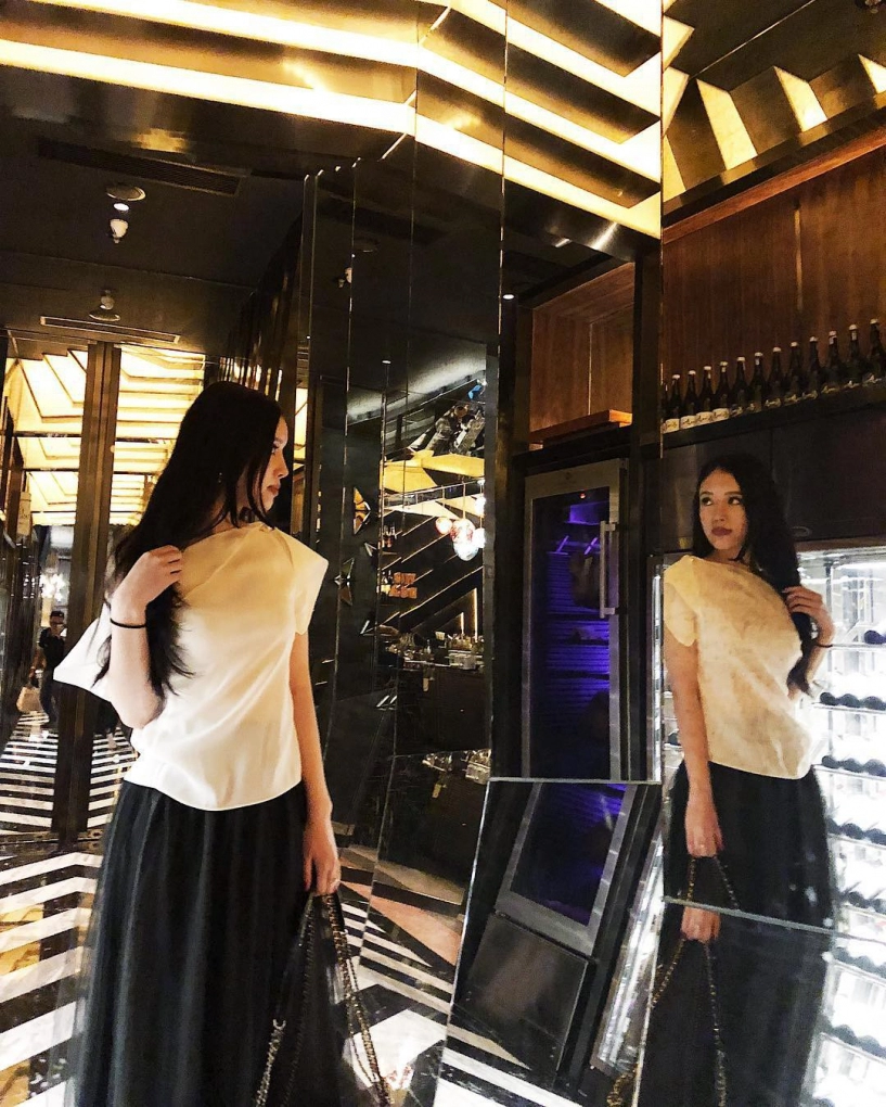Em gái mai phương thúy xinh đẹp kinh doanh giỏi