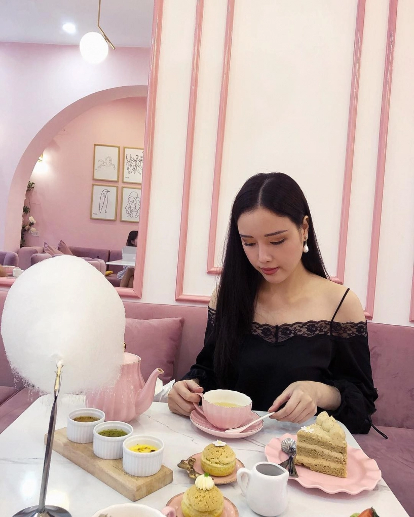 Em gái mai phương thúy xinh đẹp kinh doanh giỏi