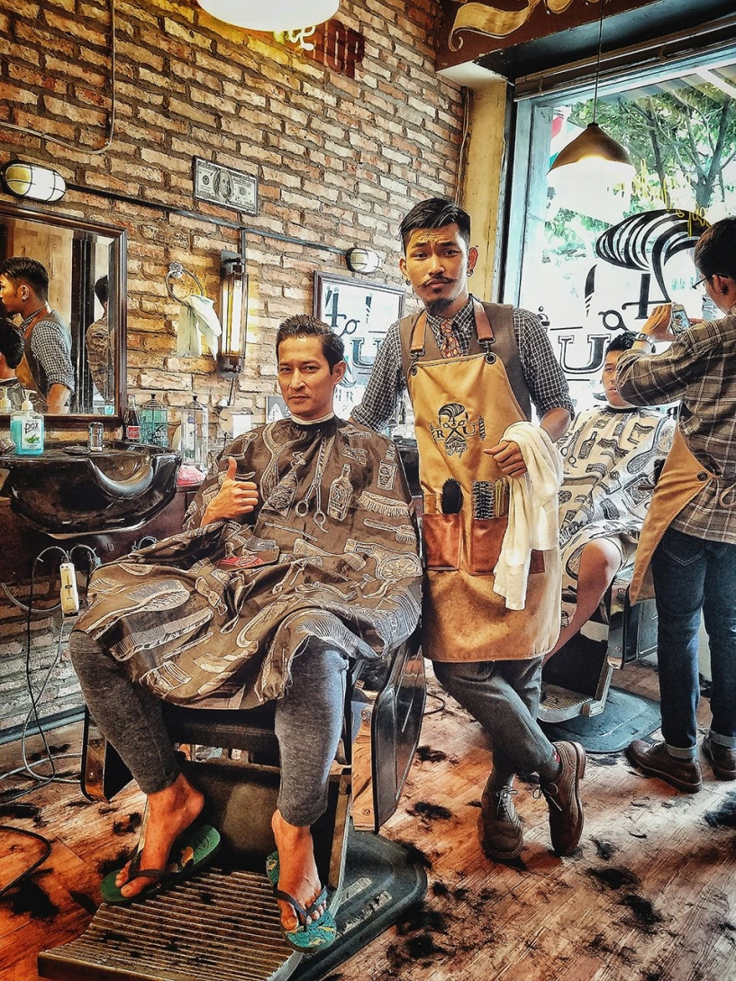 Hé lộ tiệm tóc chất nhất sài gòn