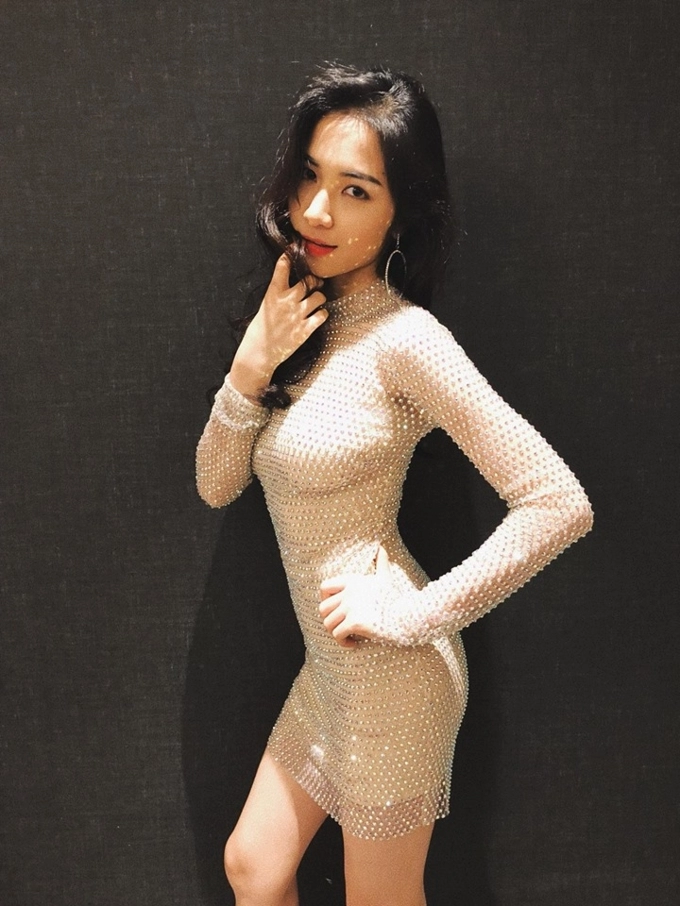 Hhen niê quyến rũ hơn hương giang nhờ cách chọn nội y cao tay