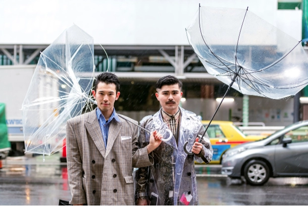Hoảng hồn với những street style dị đến tận cùng