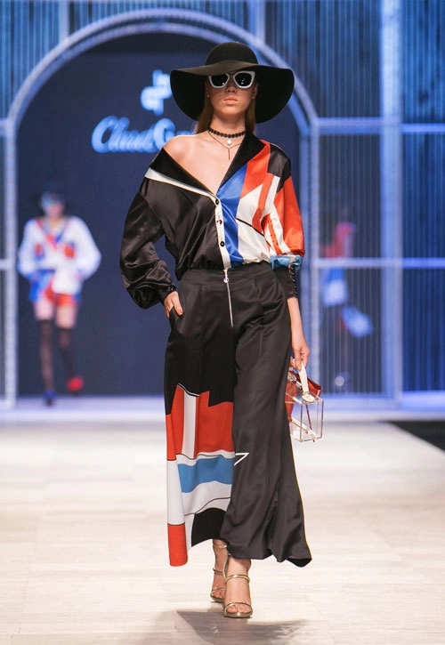 Hoàng thùy kiêu kỳ trong show claret giang lê