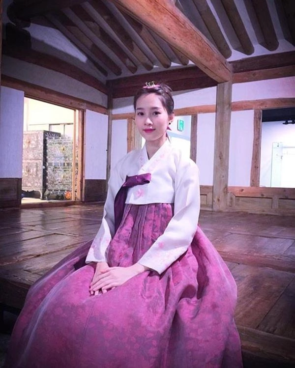 Khi các người đẹp việt diện hanbok hàn quốc