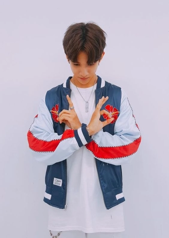Kim samuel hoàng tử lai có gu thời trang chất chơi