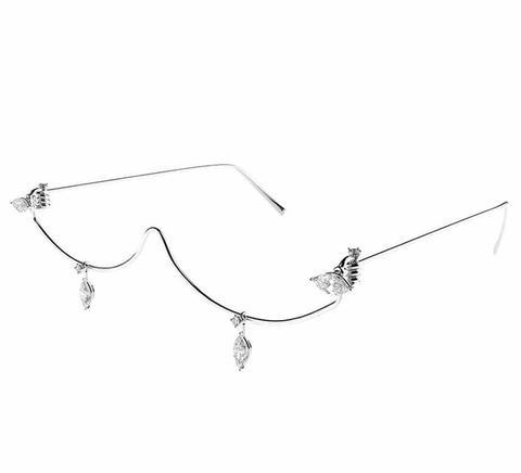 Kính vô dụng nhưng giá lại chát thực sự