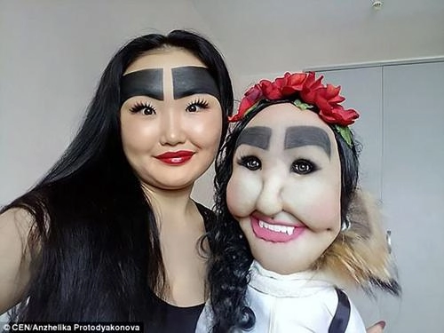 Những người nổi như cồn nhờ vào đôi lông mày quái dị