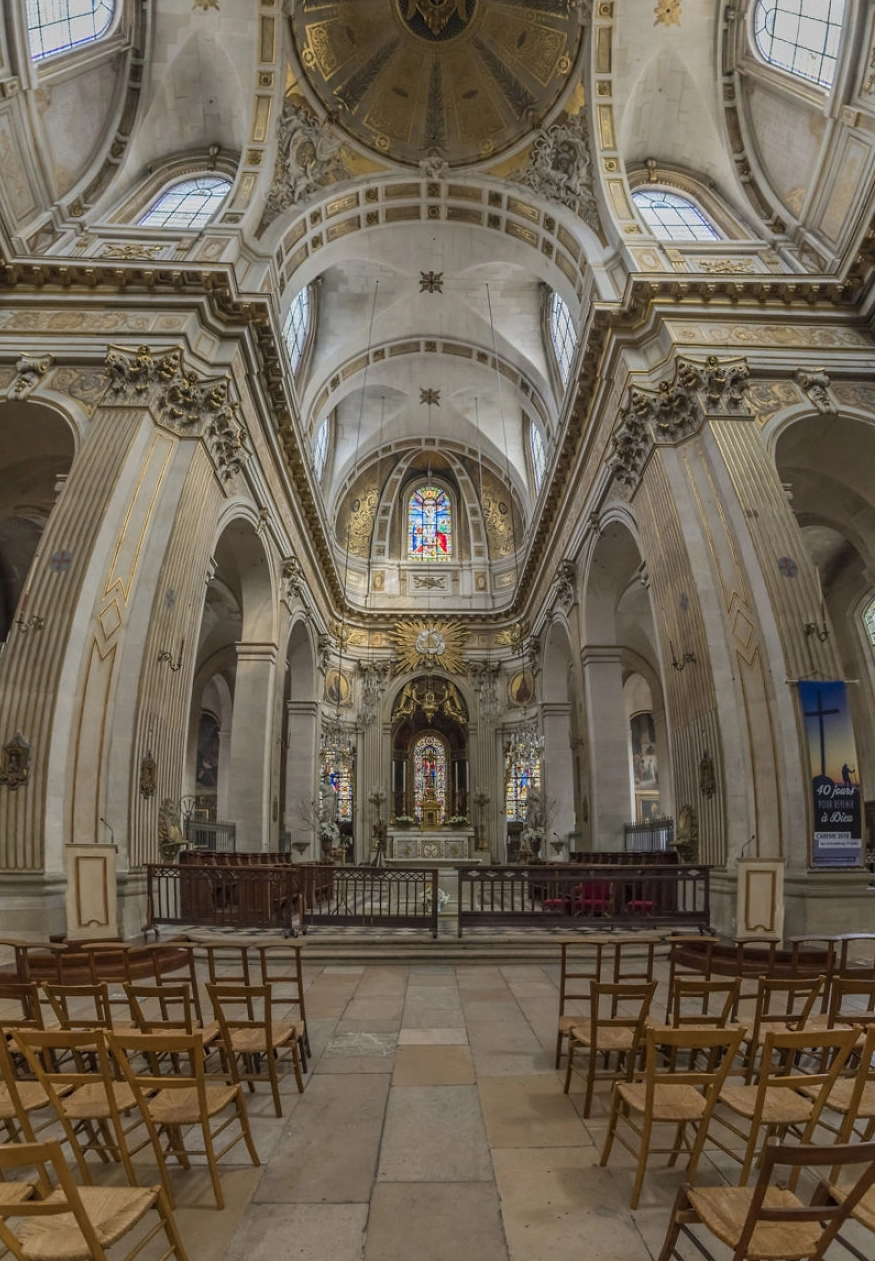 Paris - xứ sở của nhà thờ bạn sẽ thấy thích thú