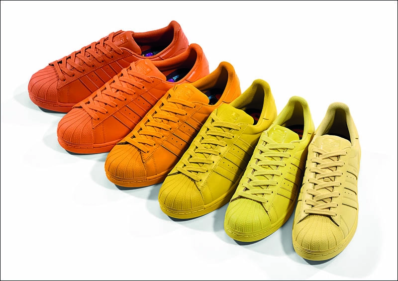 Bst giày 50 sắc thái của adidas đầy trẻ trung