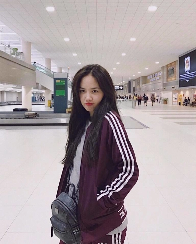 Những hotgirl bỗng dưng thay đổi mái tóc ngoạn mục