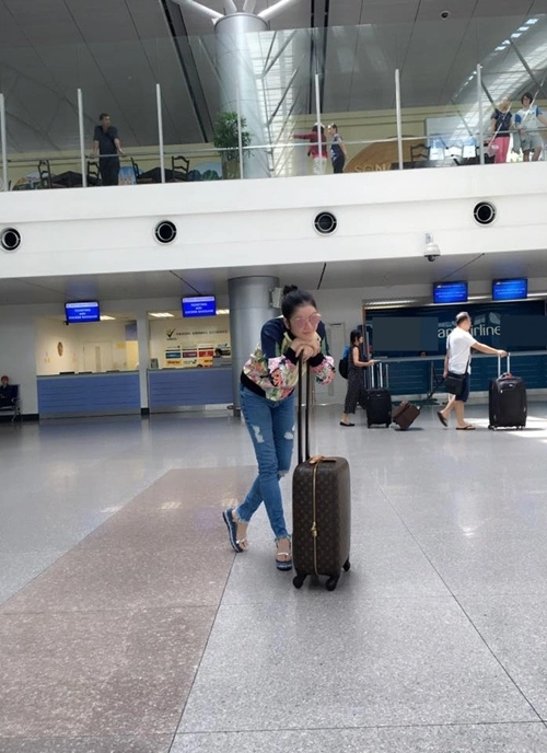 Lý nhã kỳ sợ bạn trai buồn khi đi công tác nước ngoài