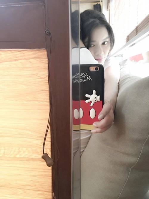 Lý nhã kỳ sợ bạn trai buồn khi đi công tác nước ngoài