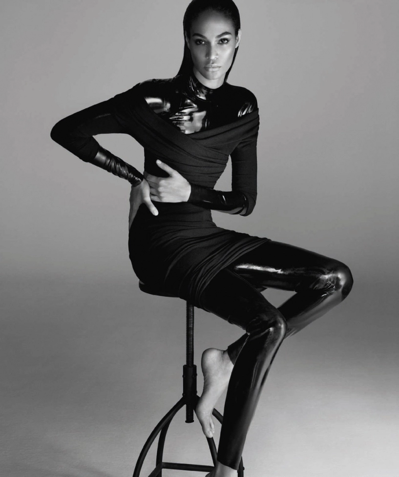 Ngất ngây suối tóc óng mượt của siêu mẫu joan smalls nóng bỏng