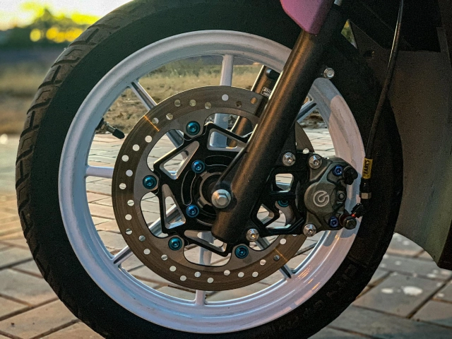 Chiếc vario độ đẹp cá tính xứng đáng tên gọi hoa hồng đen